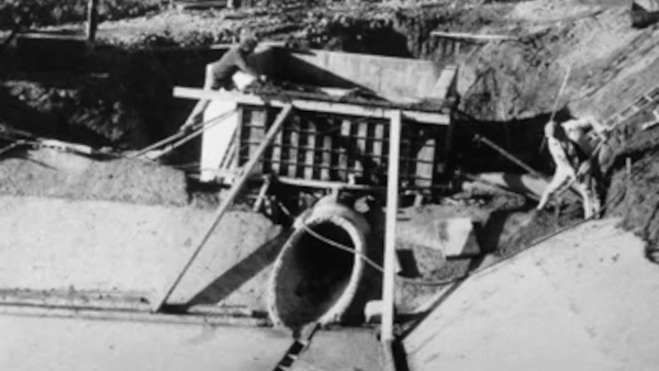 Historisches Foto 1960 — Straßenbau und Infrastruktur